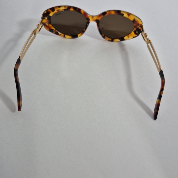 Charme Eye Sunglasses Tortoise Cat Eye Sunglasses Vtg main image 9